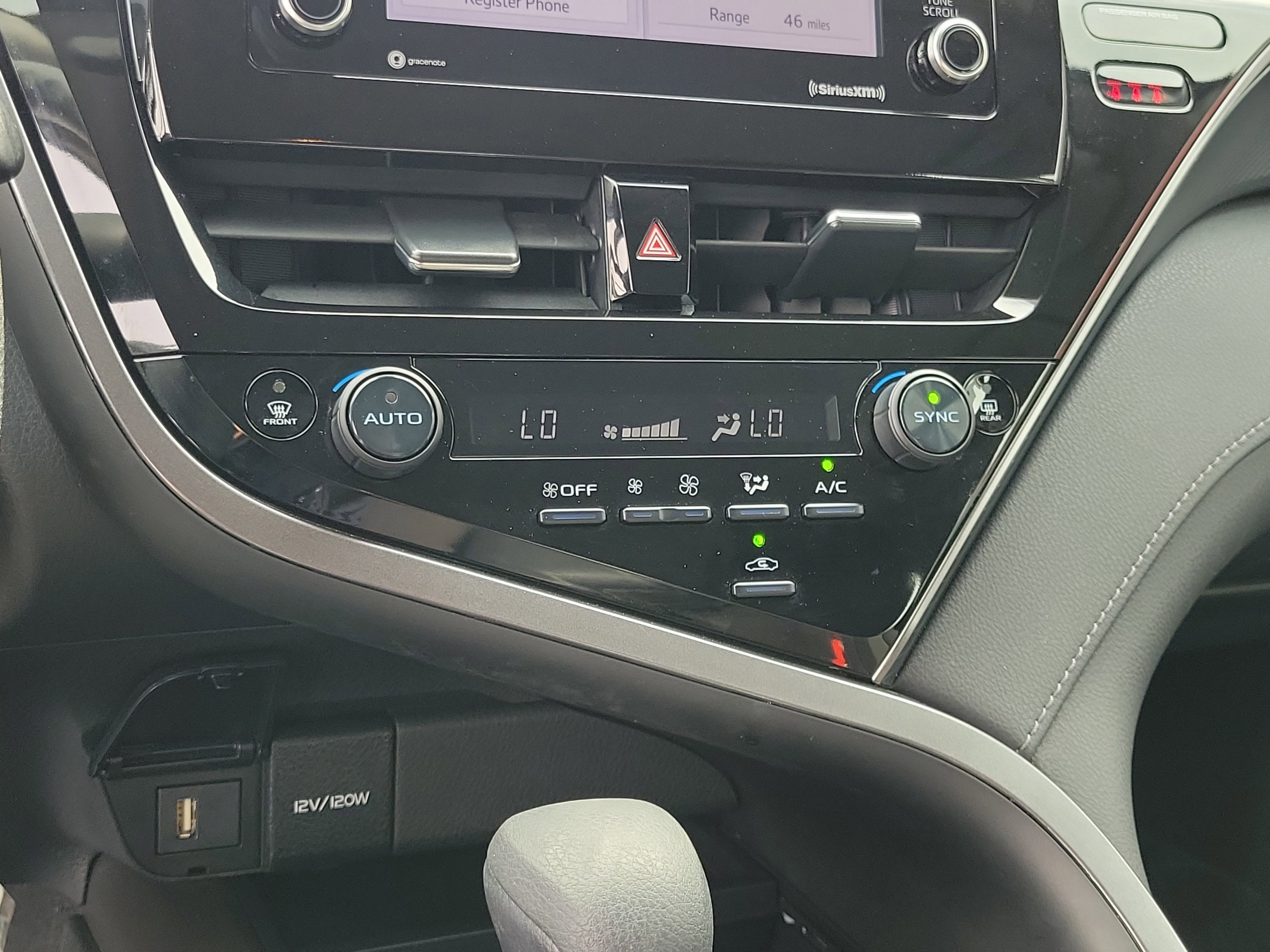 Used 2023 Toyota Camry LE image 27