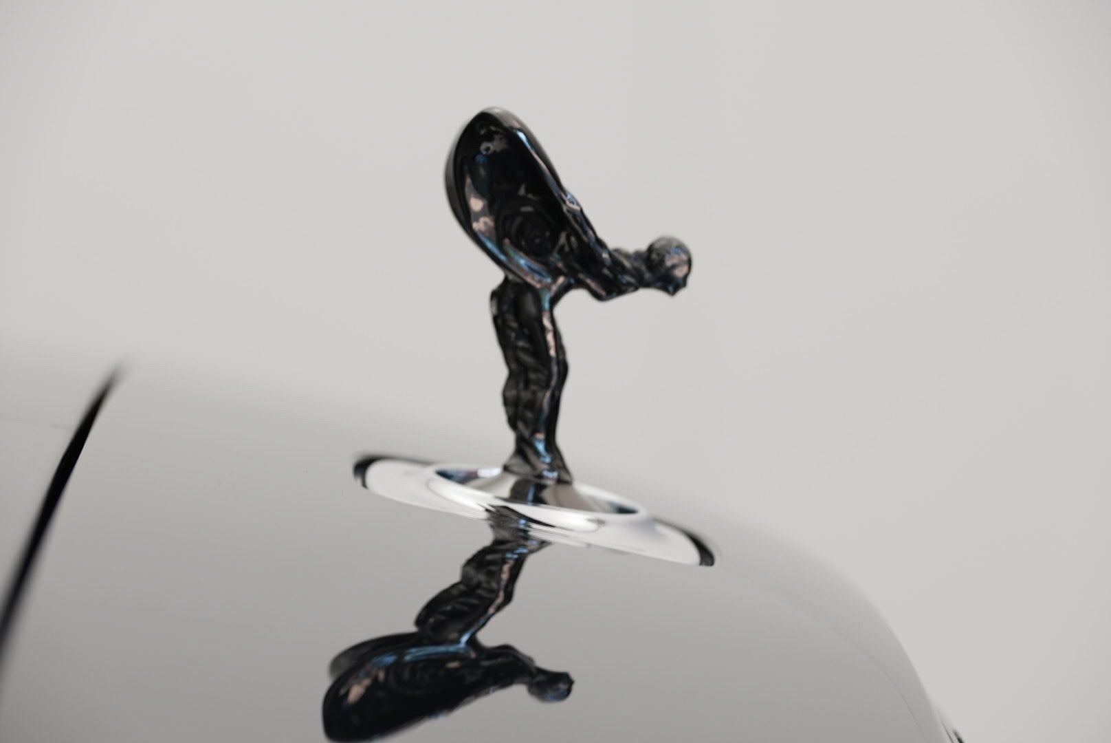 Certified 2020 Rolls-Royce Ghost RWD image 4
