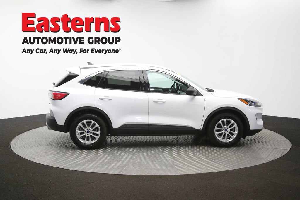 Used 2022 Ford Escape SE FWD image 44