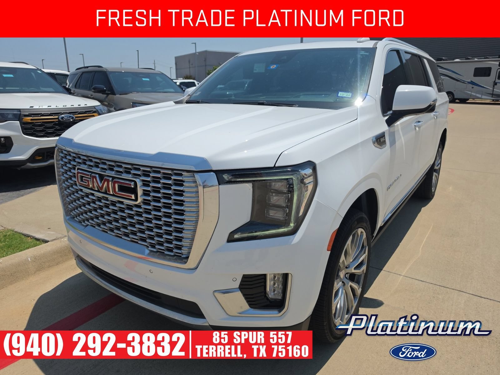 Used 2023 GMC Yukon XL Denali RWD image 3
