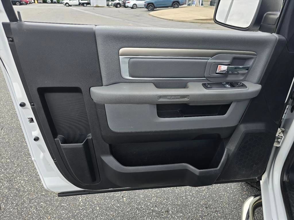 Used 2017 RAM 1500 Tradesman w/ Power & Remote Entry Group RWD image 8