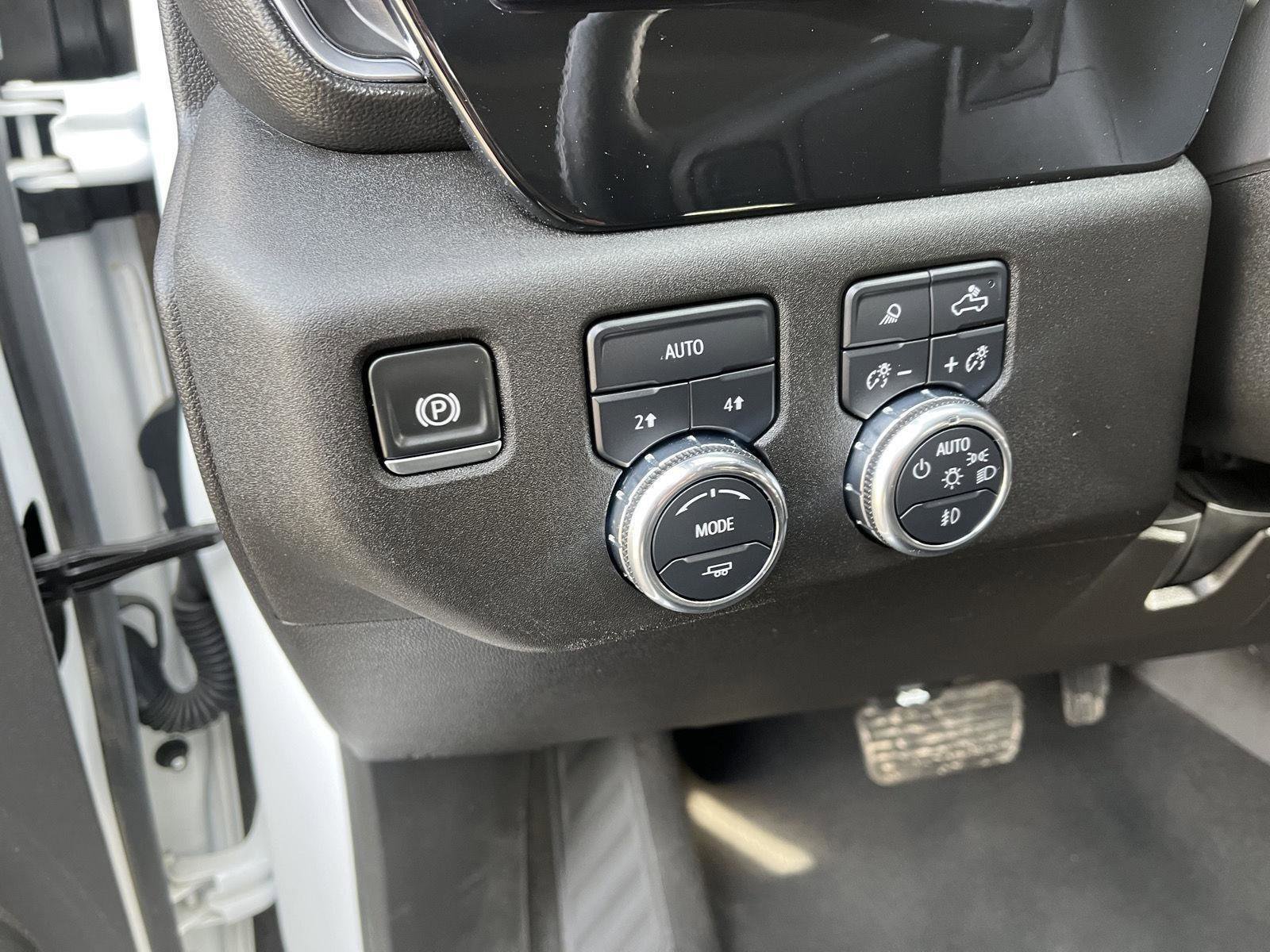 Used 2025 GMC Sierra 1500 SLT image 24