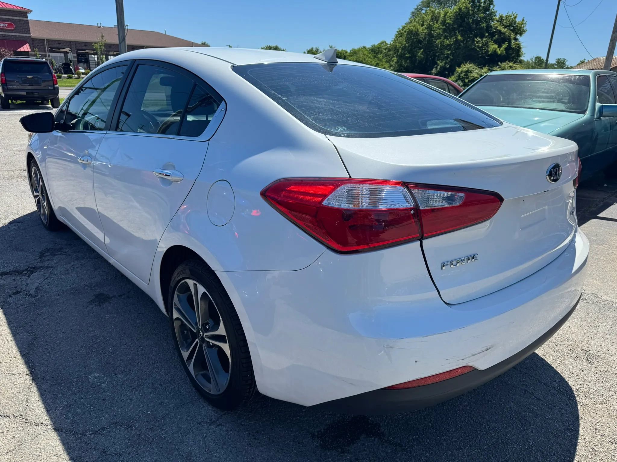 Used 2016 Kia Forte EX FWD image 4