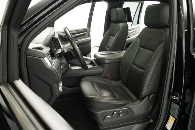 Used 2021 GMC Yukon Denali w/ Denali Premium Package AWD/4WD image 30