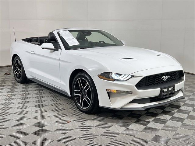 Used 2022 Ford Mustang Premium image 2