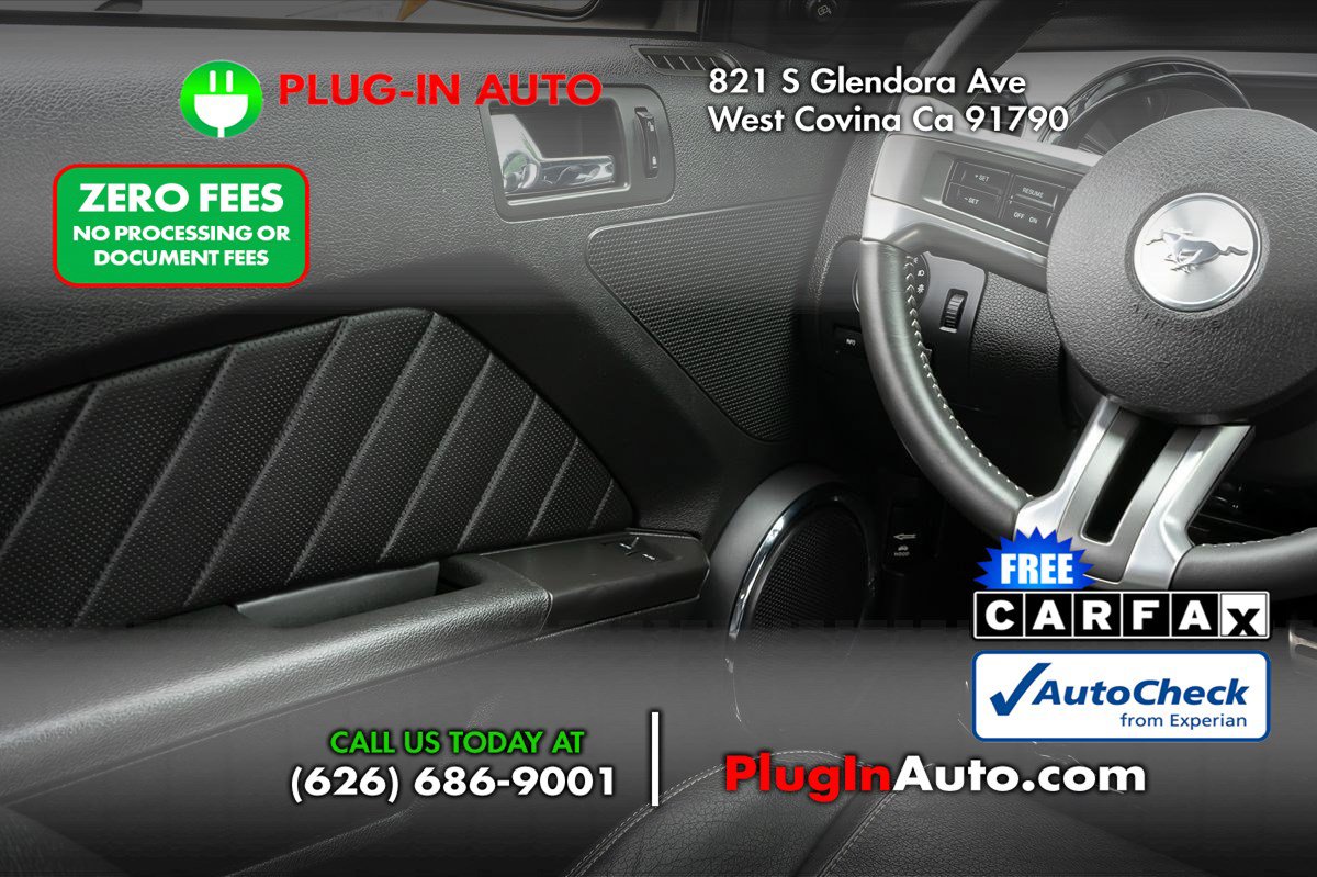 Used 2011 Ford Mustang GT Premium w/ GT Coupe Accessory Pkg 5 RWD image 13