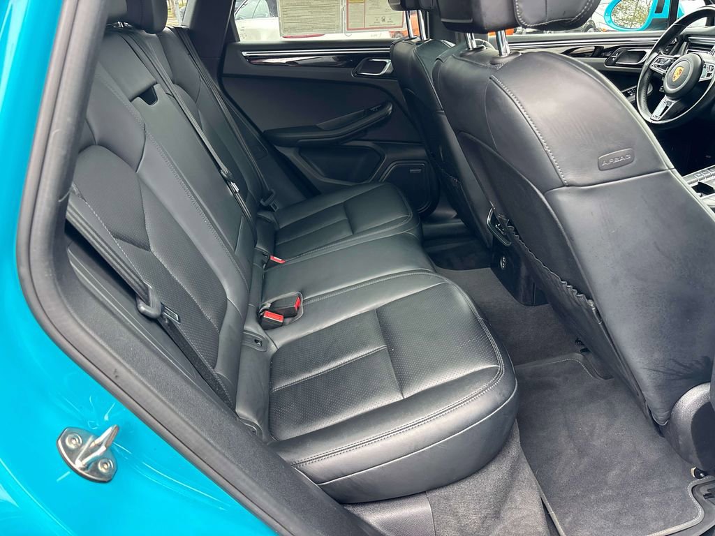 Used 2020 Porsche Macan S AWD/4WD image 16