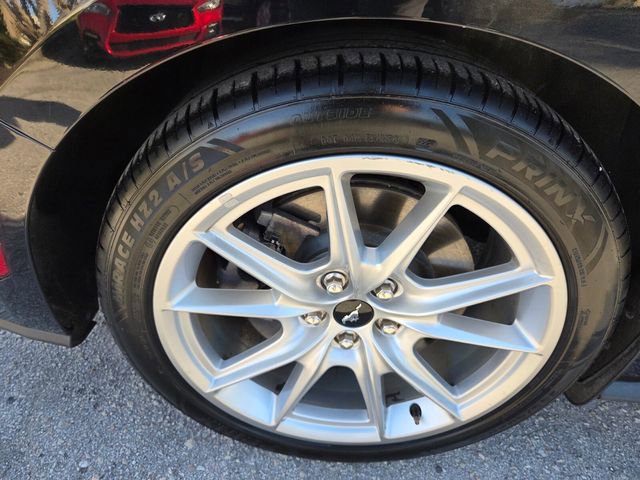 Used 2024 Ford Mustang GT Premium image 18