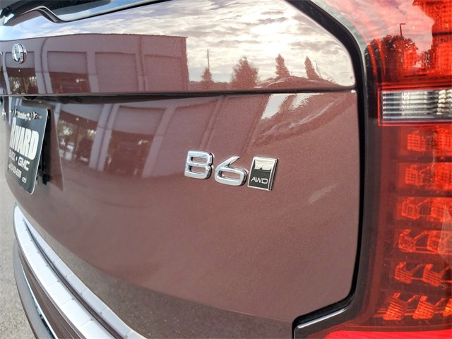 Used 2025 Volvo XC90 B6 Ultra w/ Protection Package Premier image 8