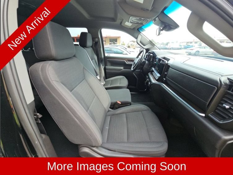 Used 2025 Chevrolet Silverado 1500 LT w/ LPO, Dark Essentials Package RWD image 16