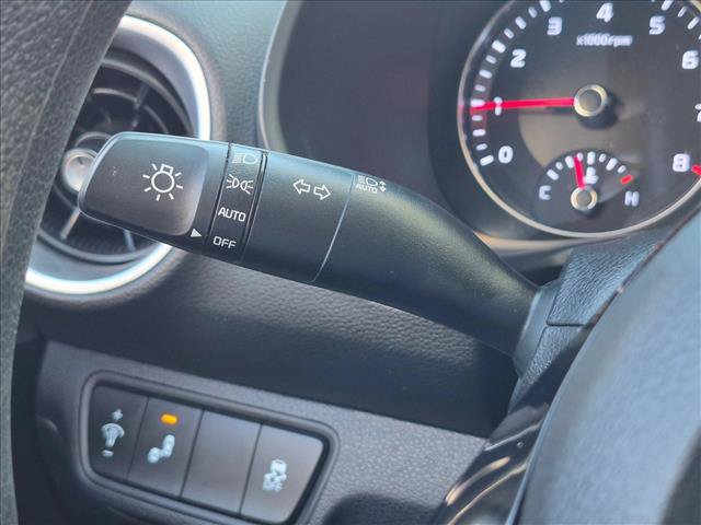 Used 2024 Kia Forte LXS w/ LXS Technology Package FWD image 15