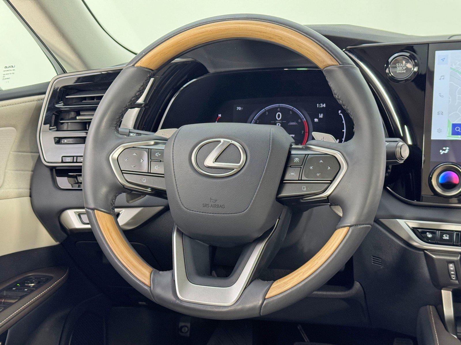 Used 2024 Lexus RX 350 Luxury w/ Convenience Package image 23