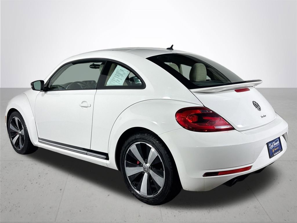 Used 2013 Volkswagen Beetle 2.0T image 8