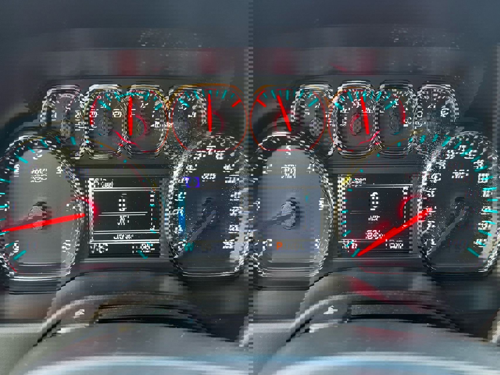 Used 2018 Chevrolet Suburban LT image 17