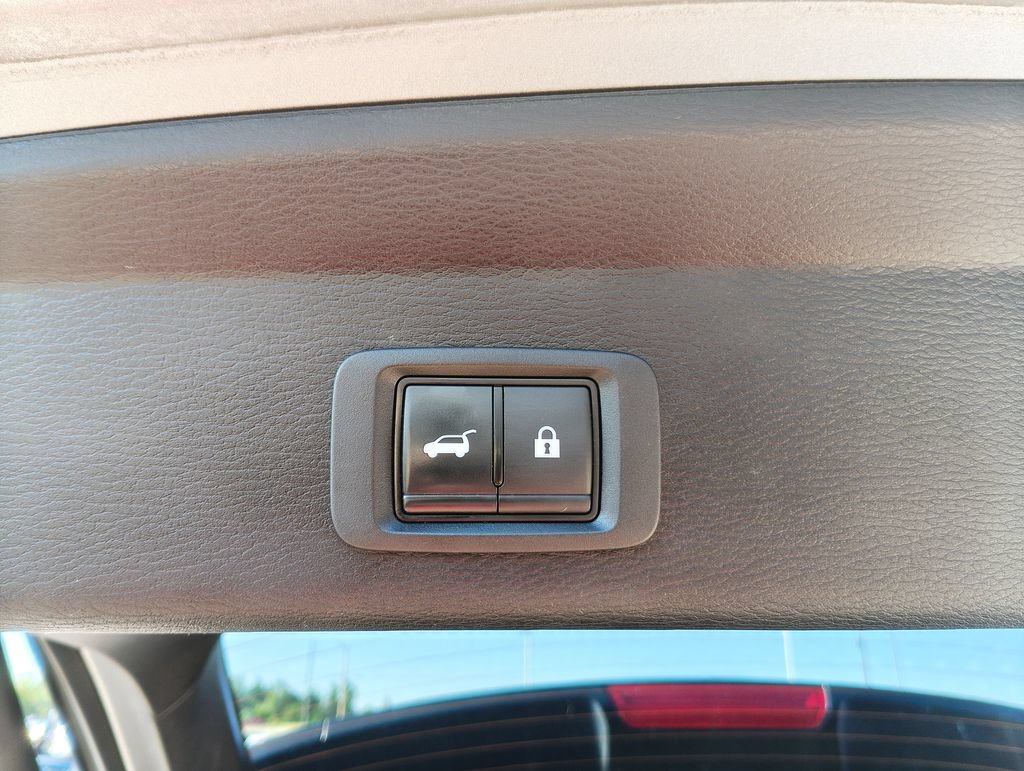 Used 2023 Mitsubishi Outlander SE AWD/4WD image 25