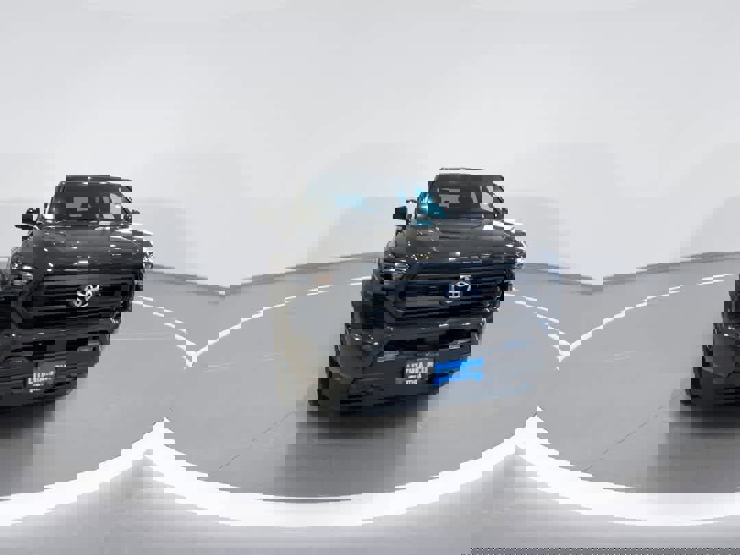 New 2026 Toyota Tacoma SR5 image 3