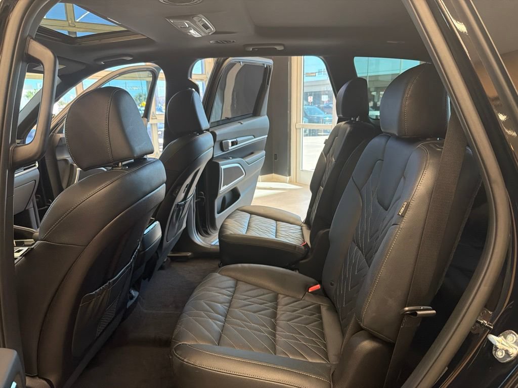 Certified 2025 Kia Telluride SX X-Line AWD/4WD image 37