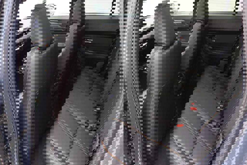 Used 2025 MAZDA CX-50 2.5 Hybrid w/ Premium Plus Pkg image 10