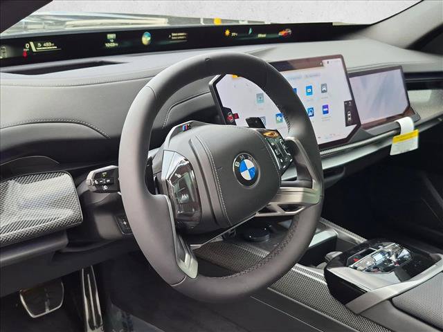 New 2027 BMW 740i xDrive w/ Executive Package AWD/4WD image 3