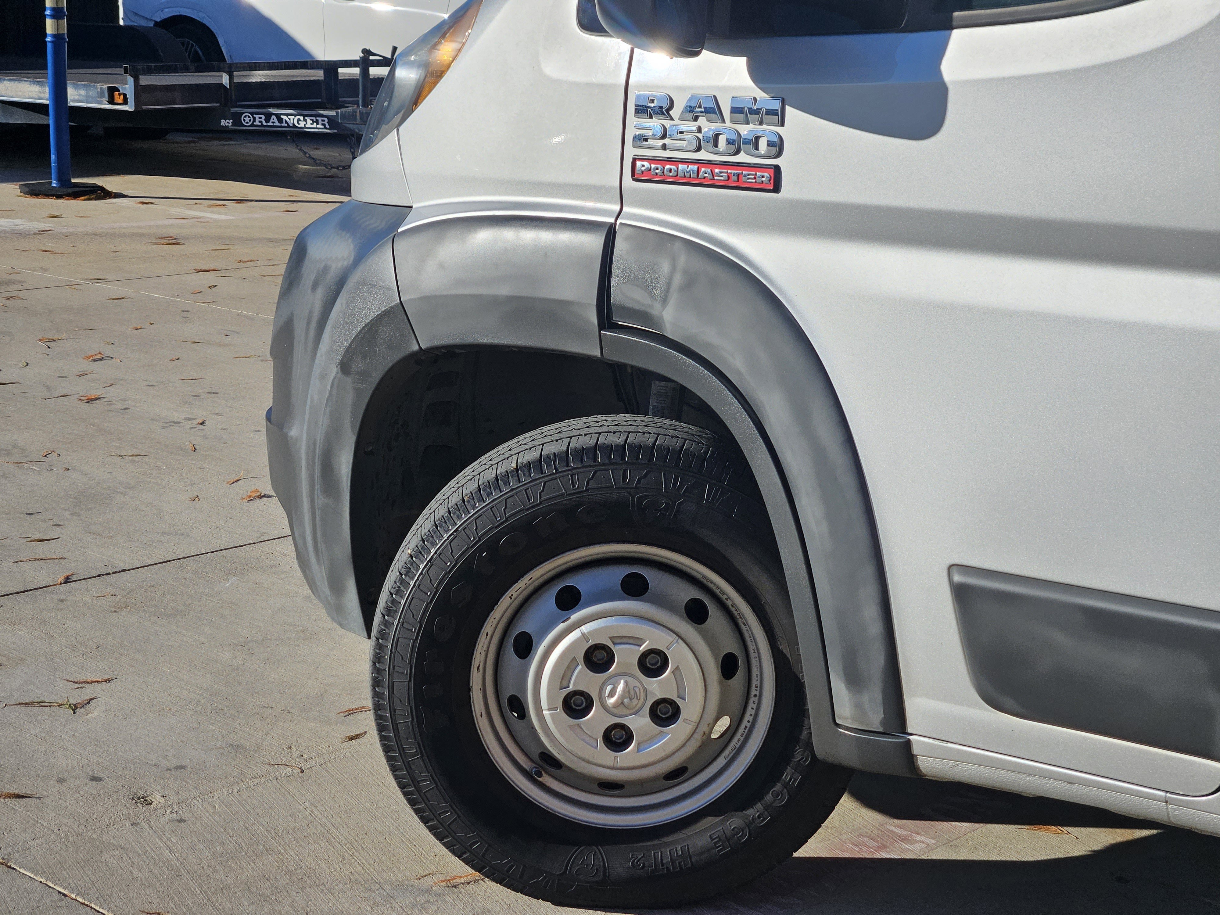 Used 2017 RAM ProMaster 2500 image 5