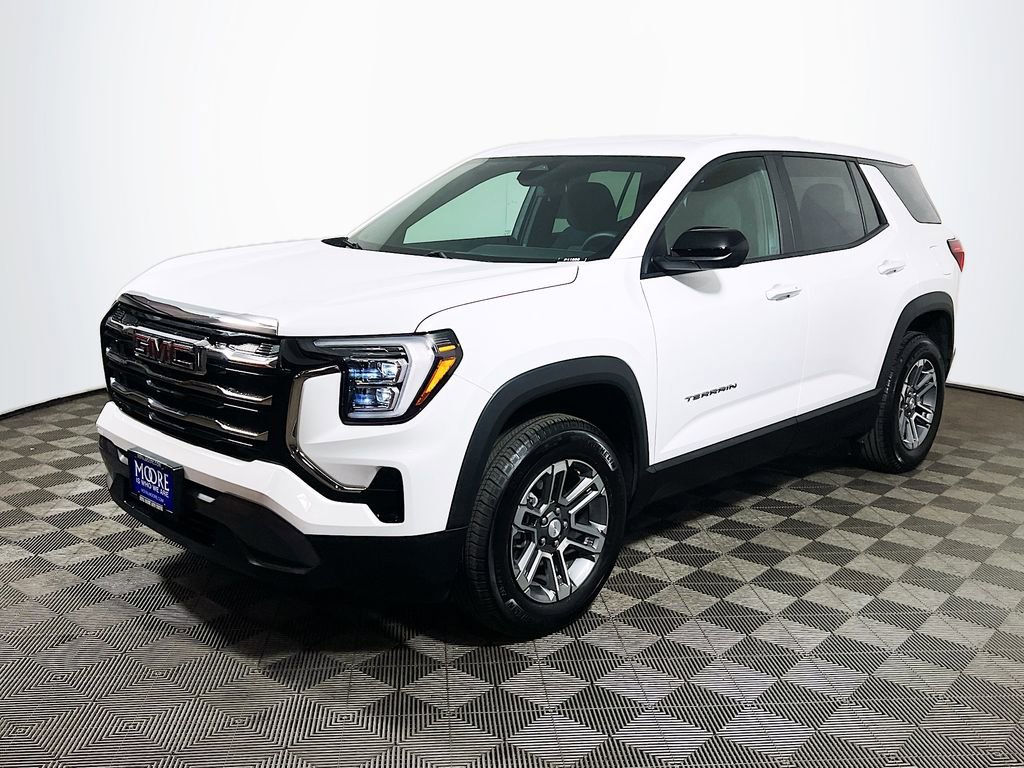 Used 2026 GMC Terrain Elevation image 3