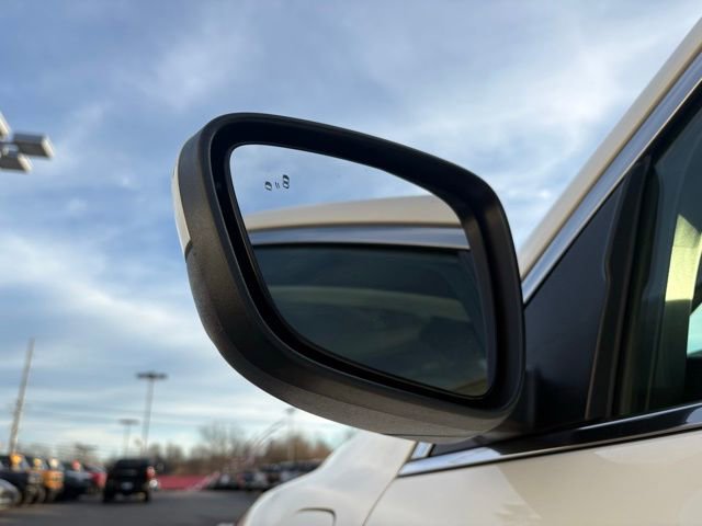 New 2026 Ford Escape SE w/ Class II Trailer Tow Package image 14