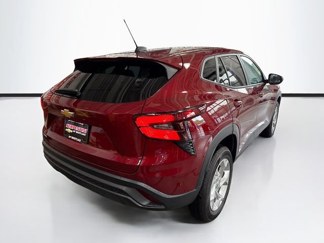 Used 2024 Chevrolet Trax LS w/ LS Convenience Package FWD image 6