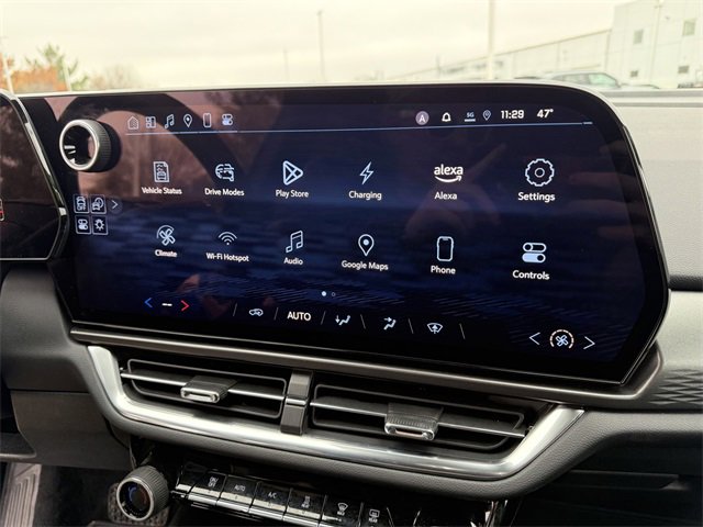 Used 2025 Chevrolet Equinox EV LT image 21