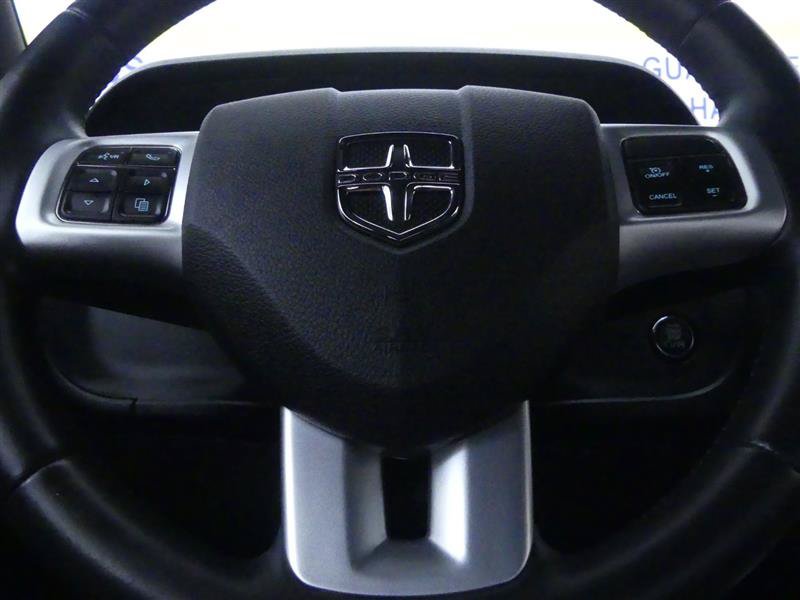 Used 2012 Dodge Challenger R/T RWD image 17