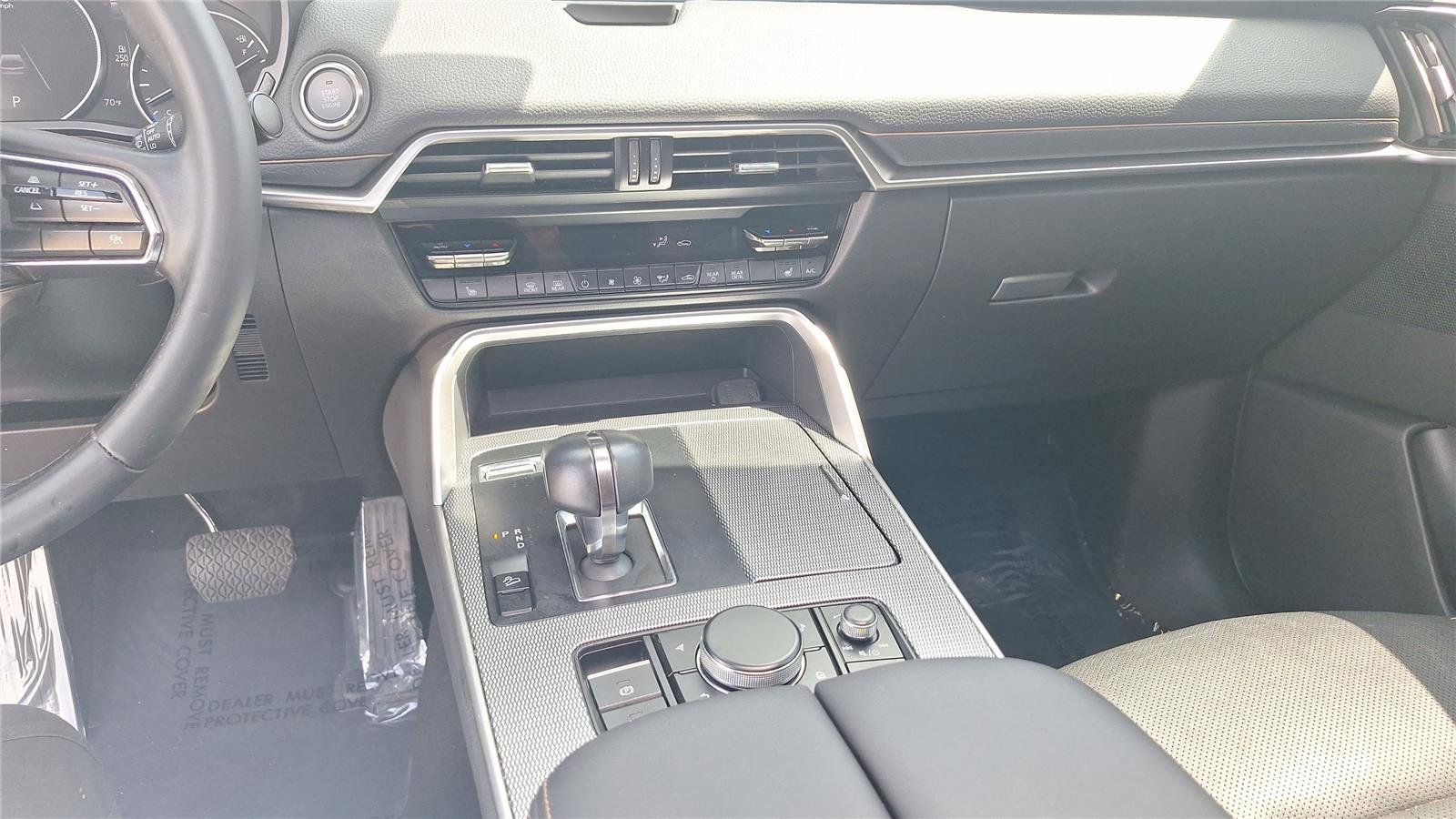 Used 2024 MAZDA CX-90 3.3 Turbo w/ Preferred Package AWD/4WD image 17