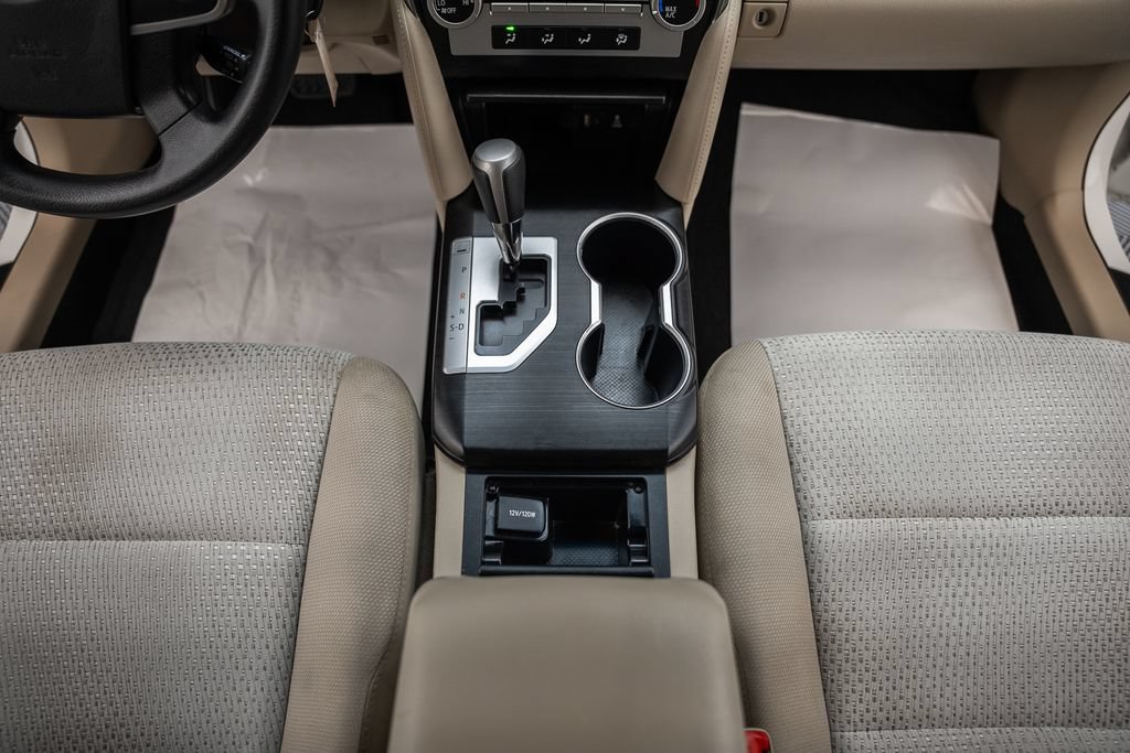 Used 2012 Toyota Camry LE FWD image 22