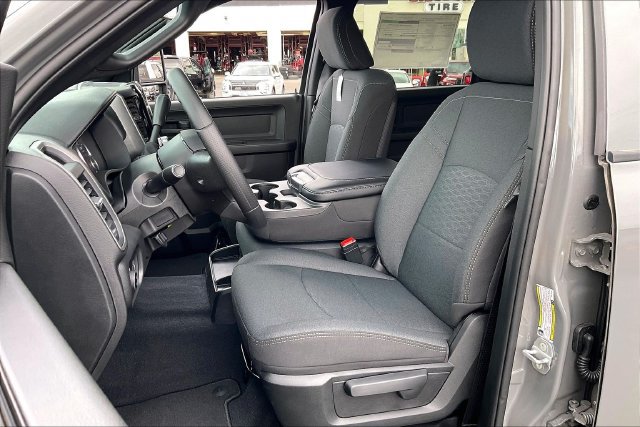 New 2027 RAM 3500 Tradesman AWD/4WD image 9