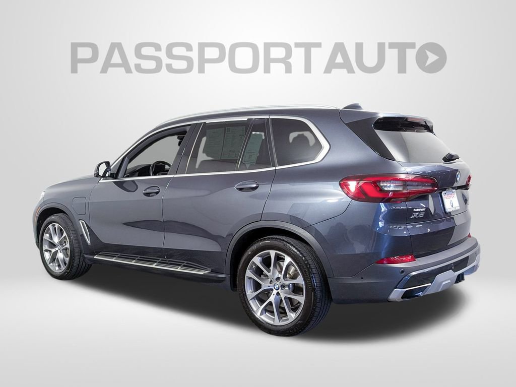 Used 2021 BMW X5 xDrive45e w/ Premium Package image 5