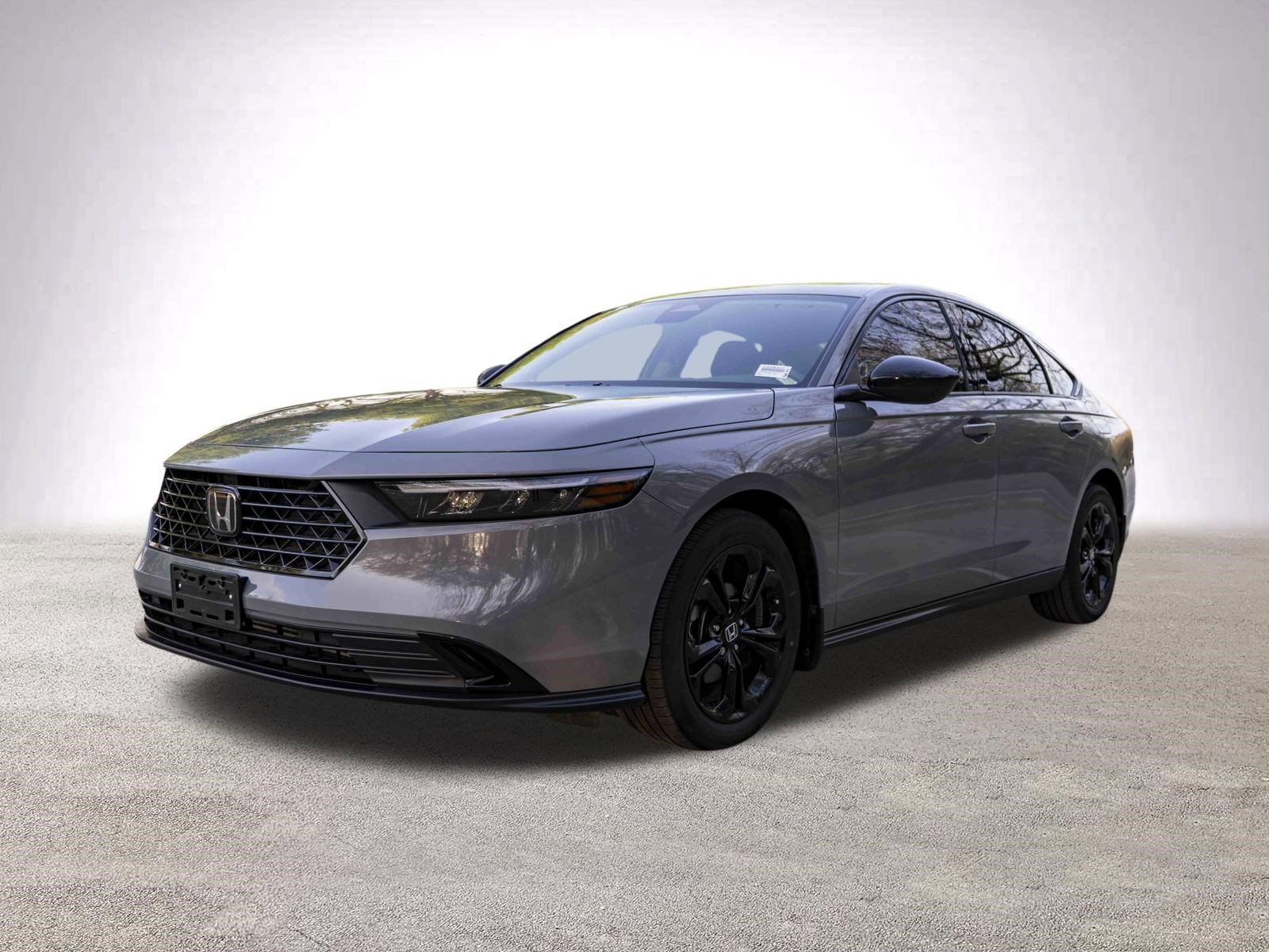 Used 2025 Honda Accord SE image 5