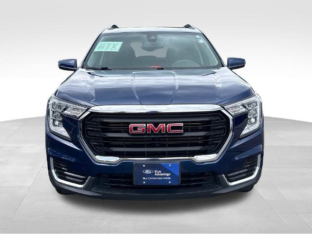 Used 2022 GMC Terrain SLE w/ Driver Convenience Package AWD/4WD image 3
