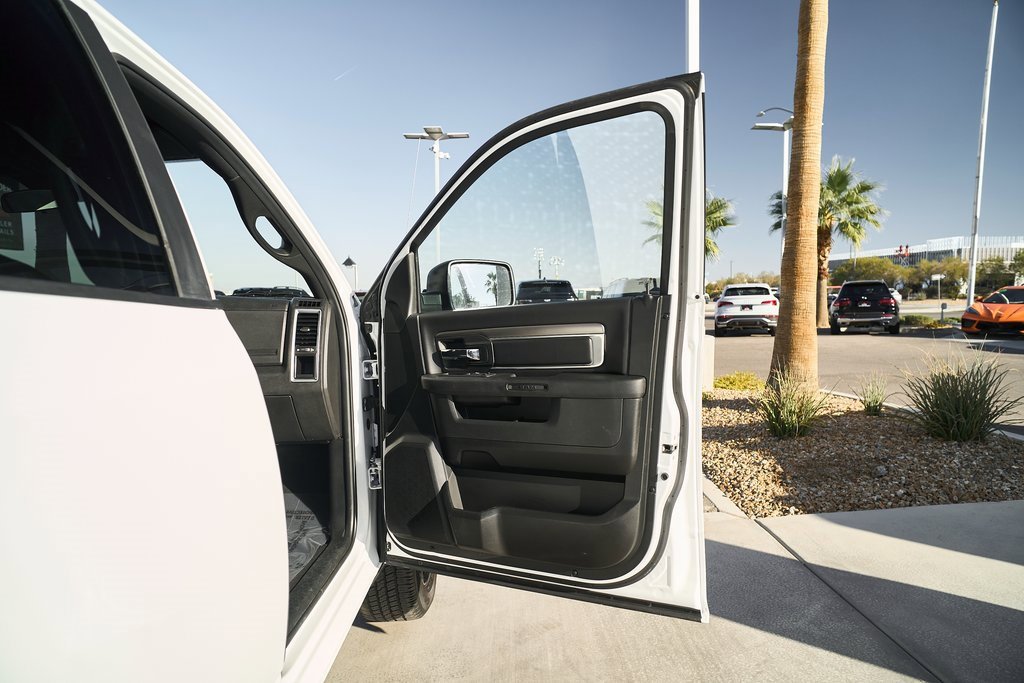 Used 2024 RAM 1500 Classic Warlock image 13