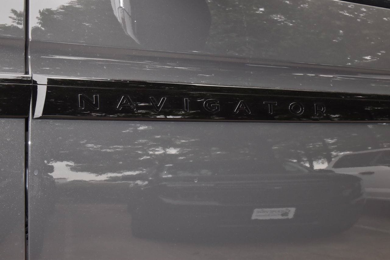 New 2026 Lincoln Navigator Black Label AWD/4WD image 47