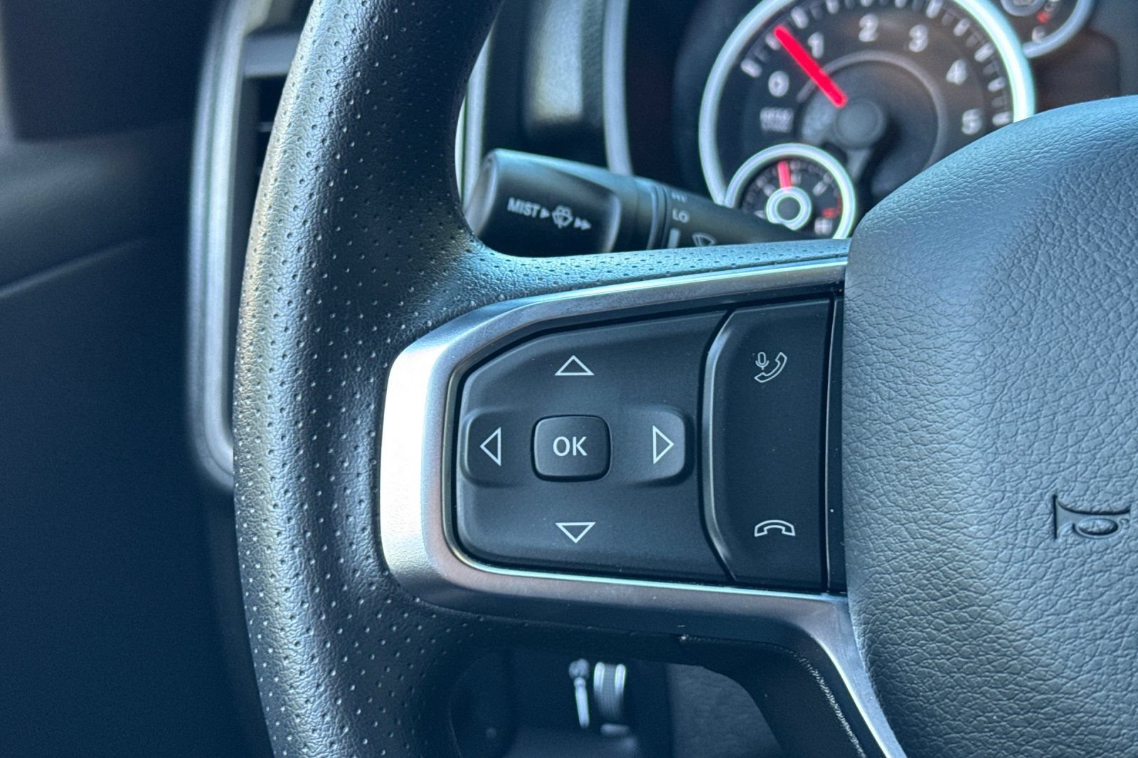 Used 2025 RAM 1500 Tradesman AWD/4WD image 34