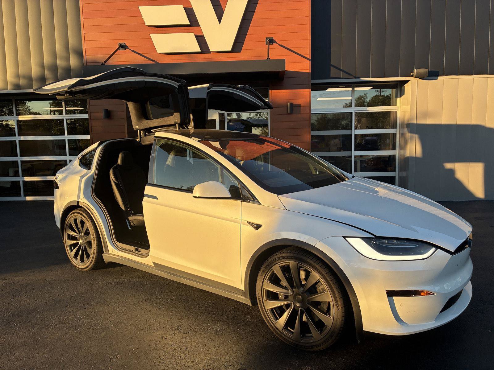 Used 2023 Tesla Model X Plaid AWD/4WD image 8