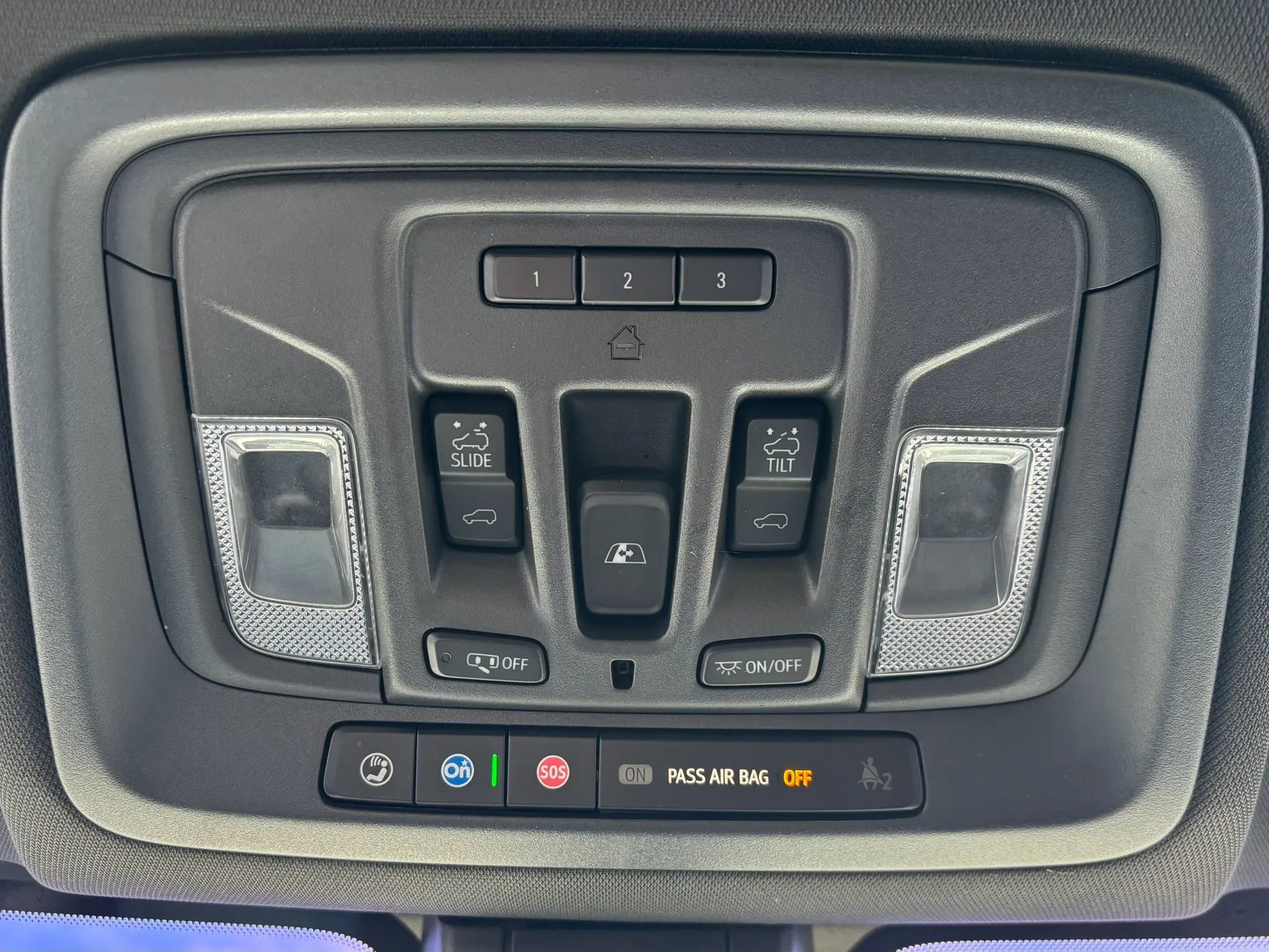 Used 2020 Chevrolet Silverado 2500 High Country image 37