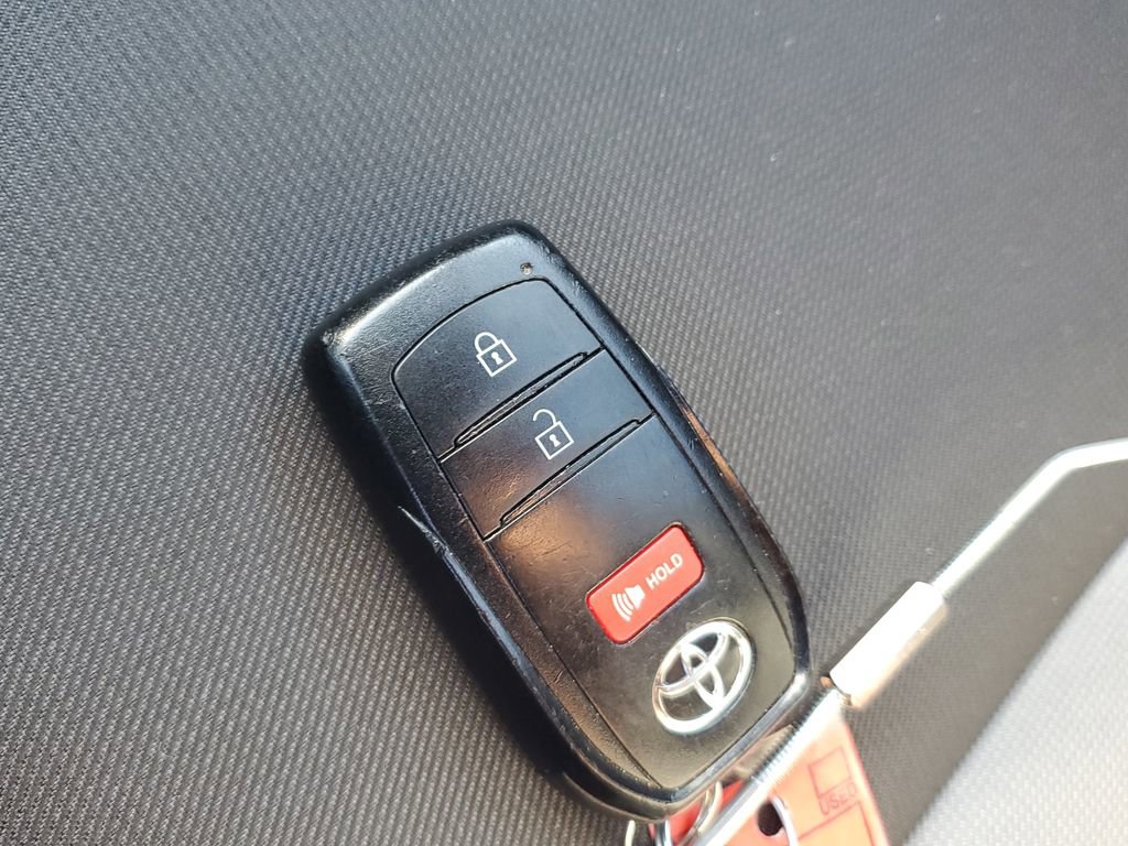 Certified 2025 Toyota Tacoma TRD Sport w/ TRD Sport Upgrade Package image 35