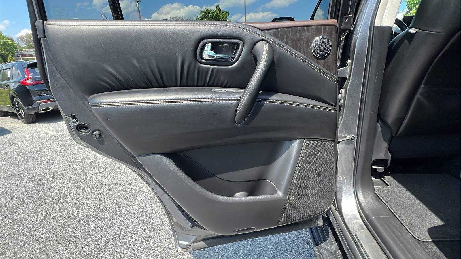 Used 2022 Nissan Armada Platinum w/ Captain's Chairs Package AWD/4WD image 19