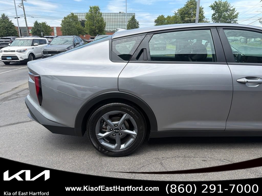 Certified 2025 Kia K4 FWD image 7