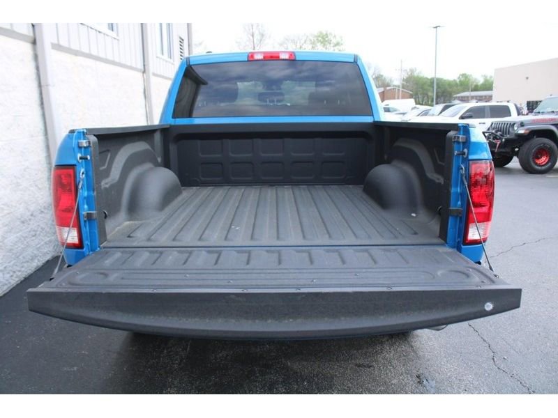 Used 2024 RAM 1500 Tradesman AWD/4WD image 7
