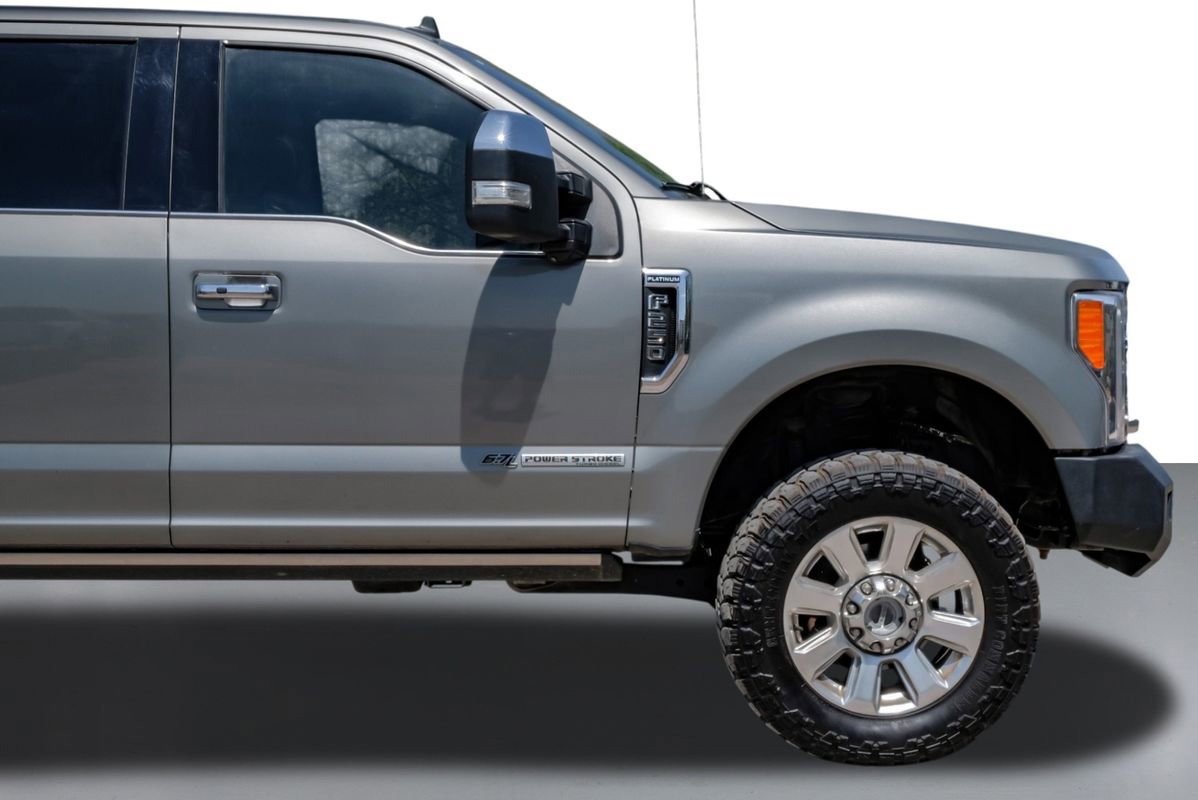 Used 2019 Ford F250 Platinum w/ Platinum Ultimate Package AWD/4WD image 7