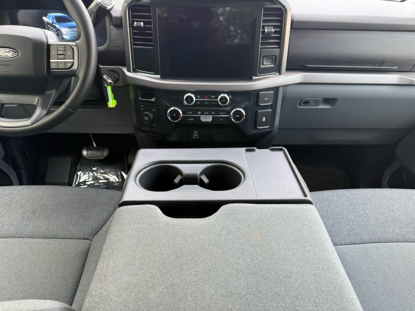 Used 2025 Ford F150 XLT w/ Equipment Group 301A Standard AWD/4WD image 9