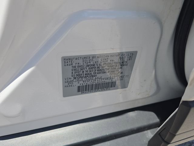 Certified 2023 Nissan Kicks SV FWD image 31
