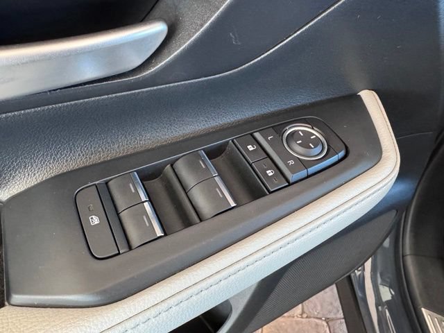 Used 2024 Toyota Grand Highlander AWD Hybrid image 10