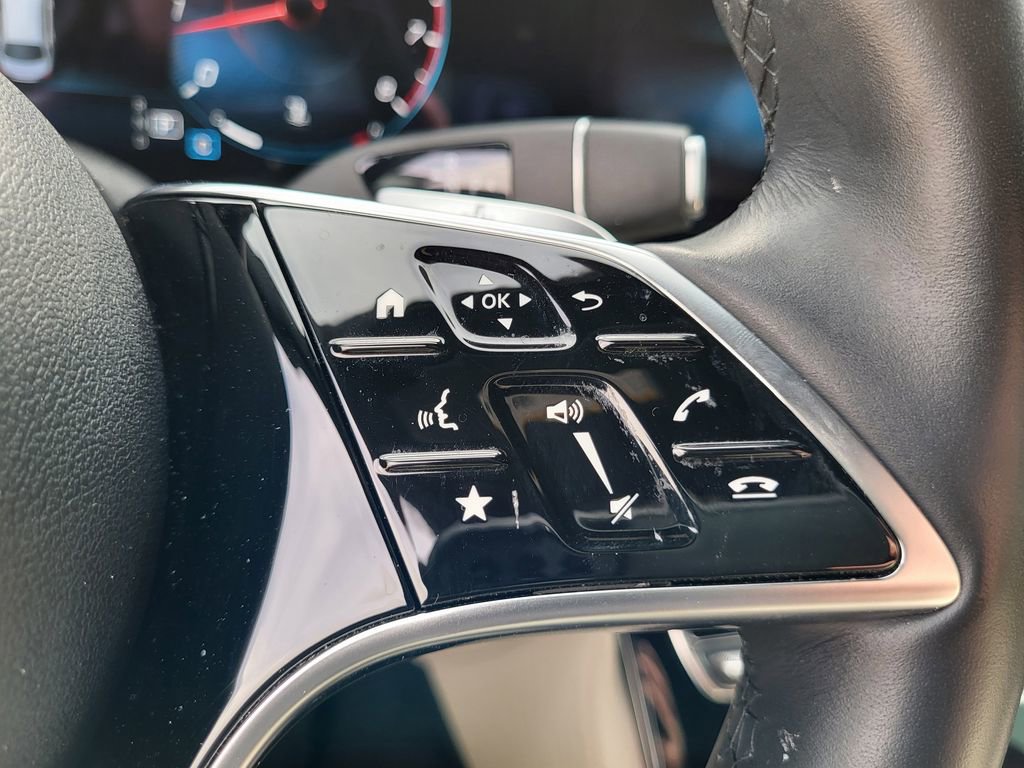 Used 2022 Mercedes-Benz E 350 4MATIC Sedan image 18