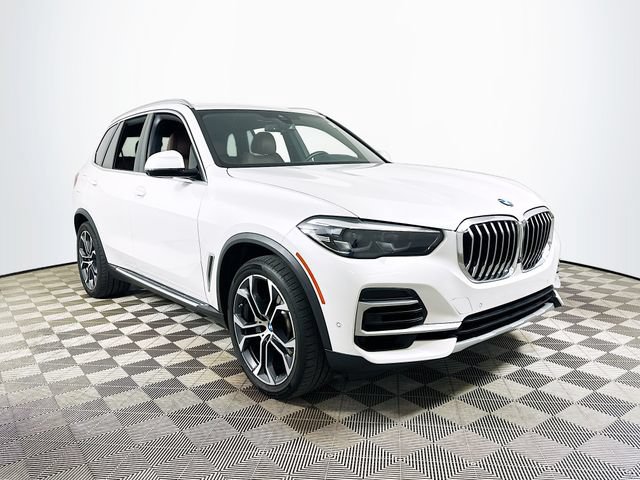 Used 2022 BMW X5 sDrive40i w/ Premium Package